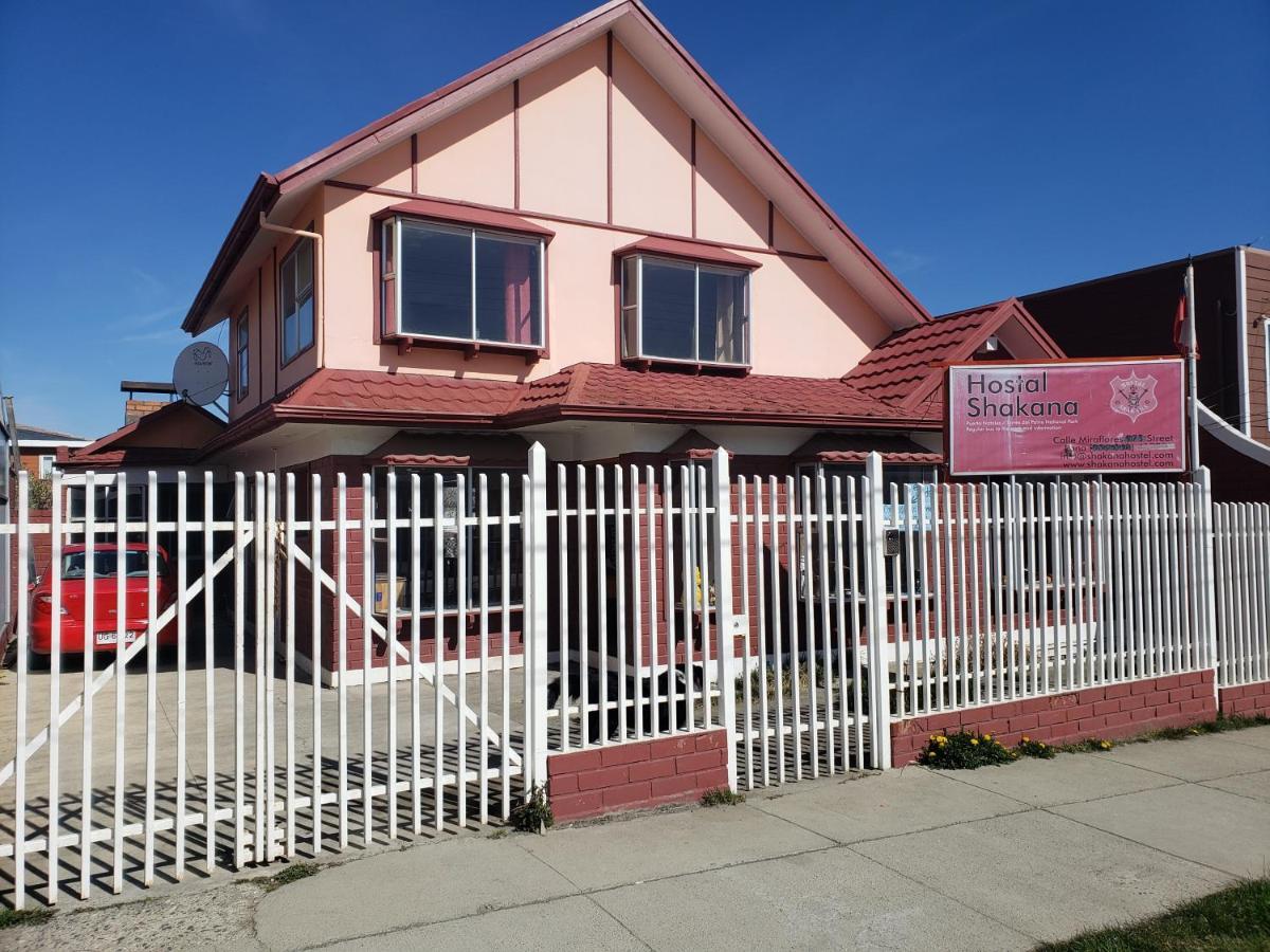 Hostal Shakana Puerto Natales Exterior photo